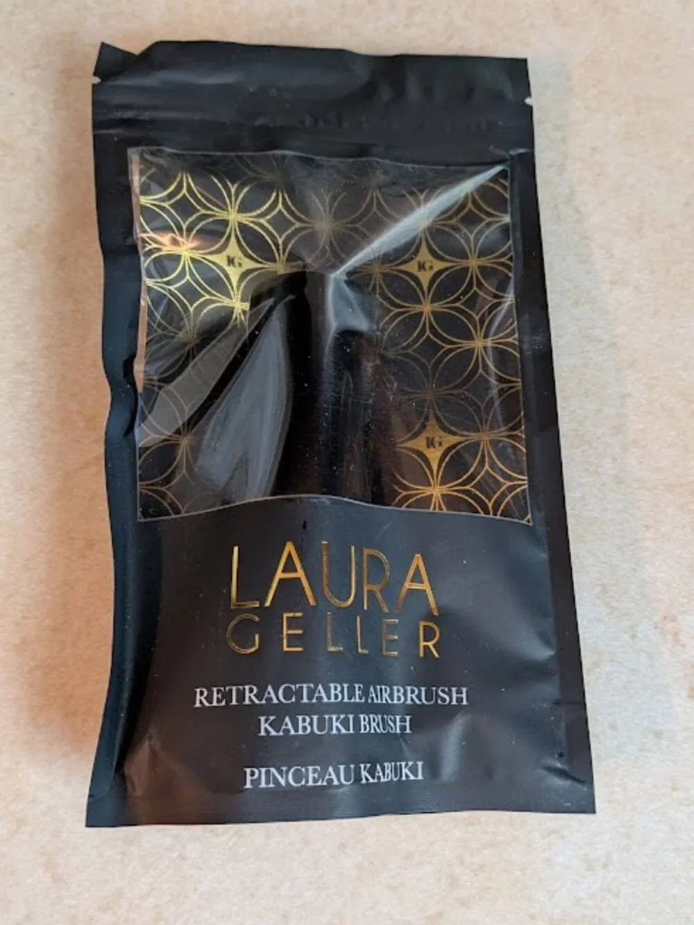 SEALED Laura Geller New York Retractable AIRBRUSH Kabuki Brush